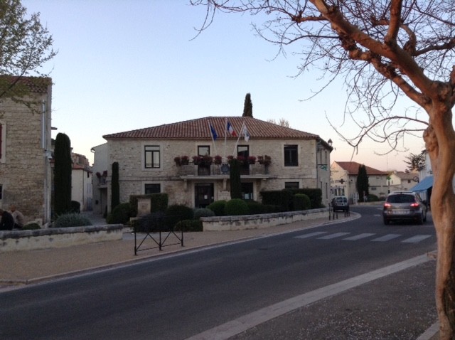 Mairie d'Eyragues