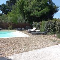 Plage de la piscine
